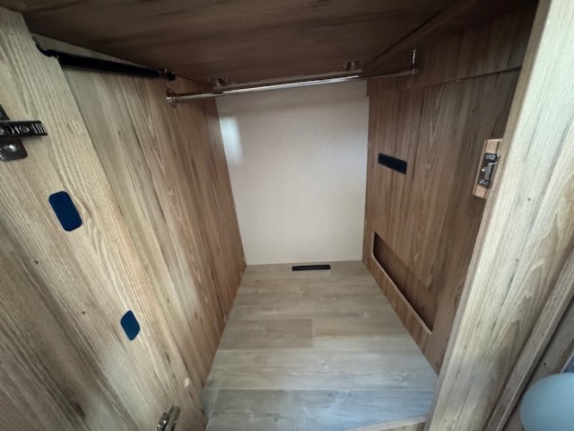 Bavaria Initial I740FGJ Style i740 fgj ~ bva - Photo 13