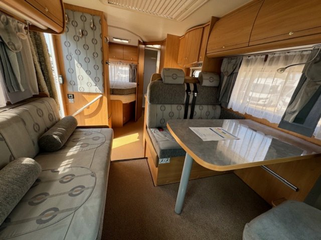Burstner Delfin T 680 - Photo 6