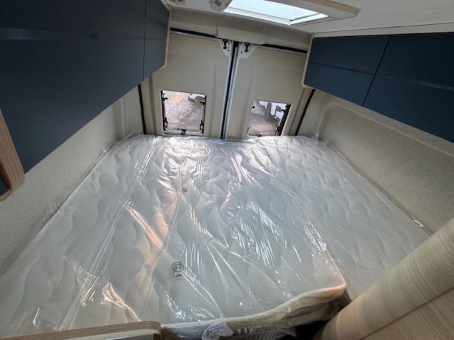 Chausson V594 First Line Light ~ 2026 - Photo 10