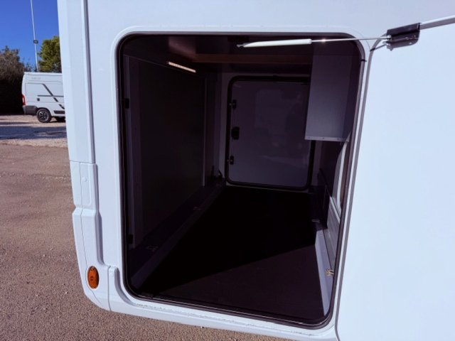 Rapido 8066 DF alko bva ~ 2026 - Photo 4