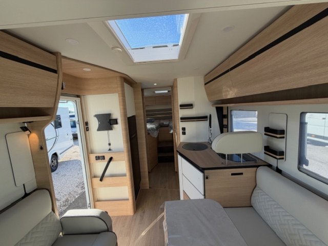 Rapido 8066 DF alko bva ~ 2026 - Photo 9