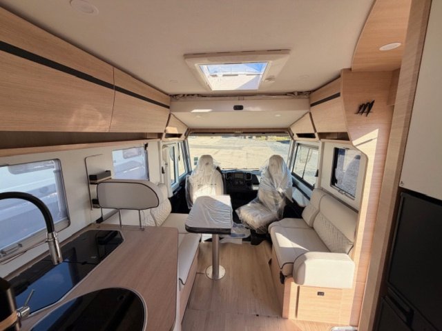 Rapido 8066 DF alko bva ~ 2026 - Photo 10