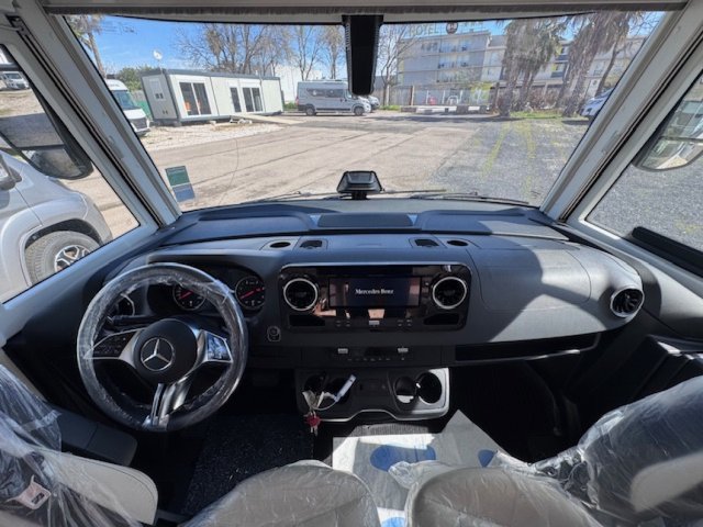 Rapido i166M i 166 m - Photo 6