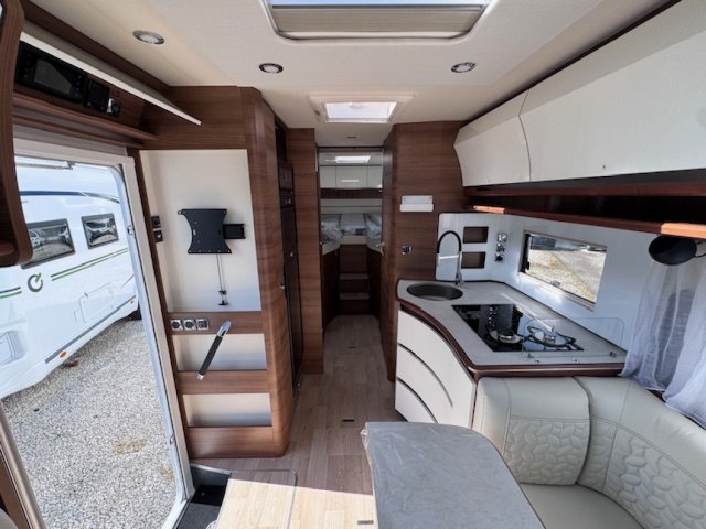 Rapido i166M i 166 m - Photo 9