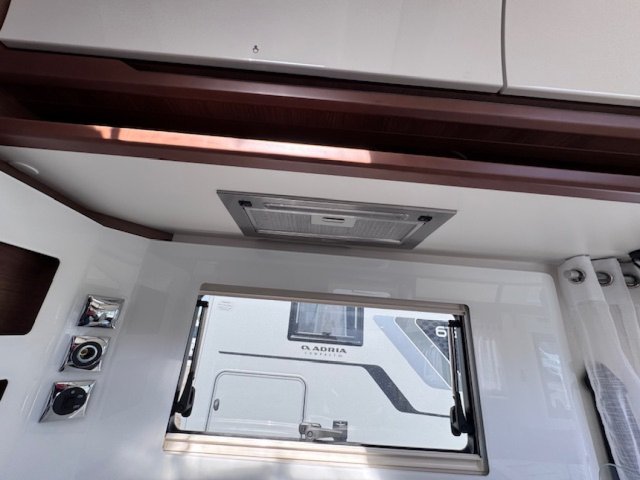 Rapido i166M i 166 m - Photo 12