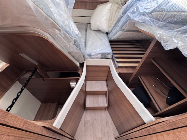 Rapido i166M i 166 m - Photo 20