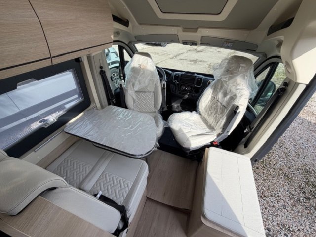 Rapido Van V62 65 ans bva ~ 2026 - Photo 5