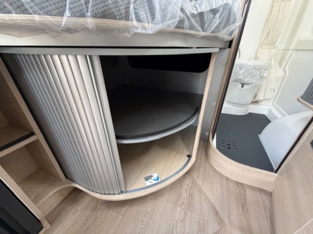 Rapido Van V62 65 ans bva ~ 2026 - Photo 10