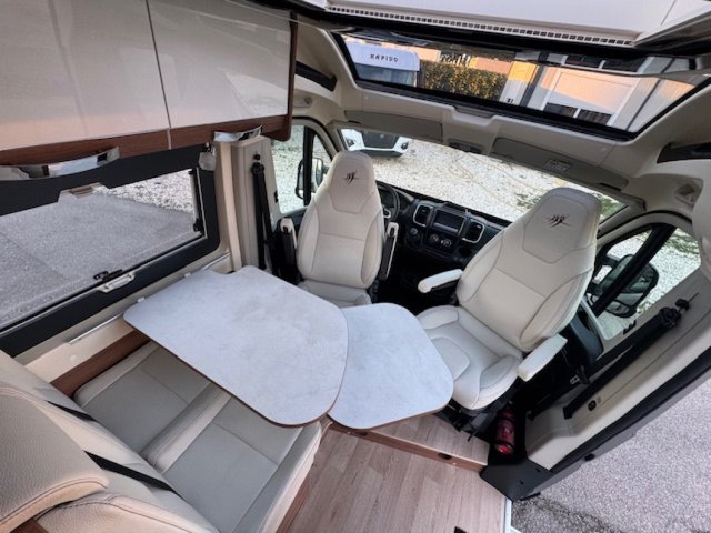 Rapido Van V68 - Photo 7