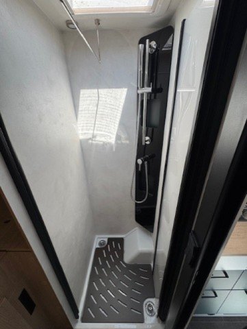 Bavaria Qwest 650 D Q WEST - Photo 4