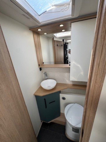 Bavaria Qwest 650 D Q WEST - Photo 5