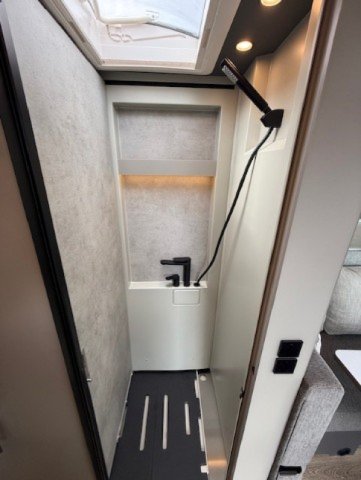 Niesmann+Bischoff iSmove 6.9 E - Photo 10