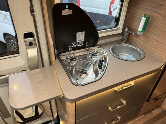 Weinsberg CaraCompact MB 640 MEG Edition Pepper - Photo 5