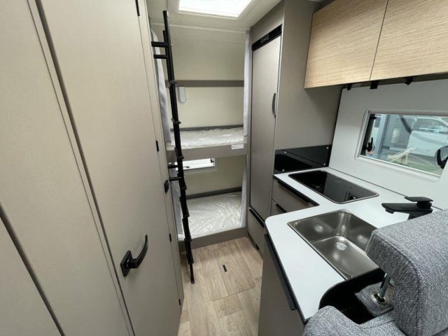 Burstner Campeo TD 676 G - Photo 7