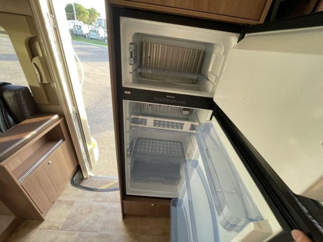 Burstner Ixeo IT 664 - Photo 10