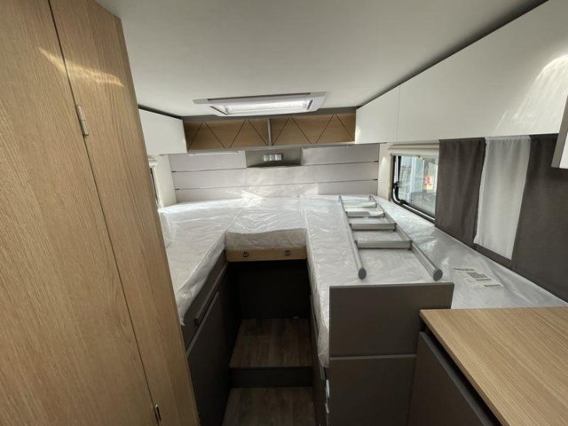 LMC Tourer Lift H 660 G - Photo 7