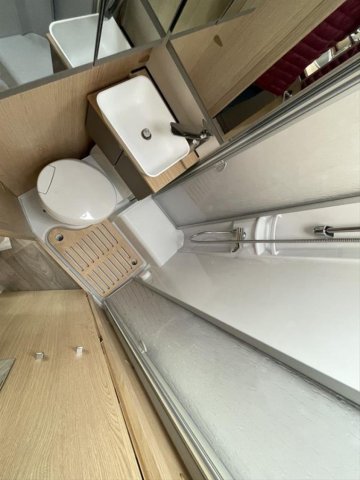 LMC Tourer Lift H 660 G - Photo 9