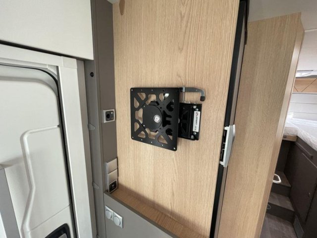 LMC Tourer Lift H 660 G - Photo 12