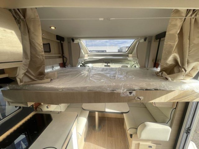 Rapido 696 F 696F 65 ANS - Photo 12