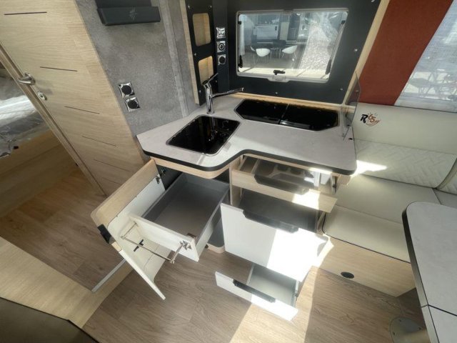 Rapido 696 F 696F 65 ANS - Photo 13