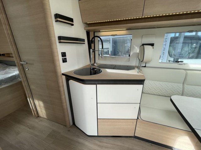 Rapido 8096 DF - Photo 12