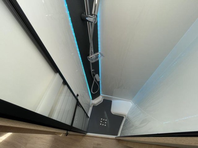 Rapido 8096 DF - Photo 15