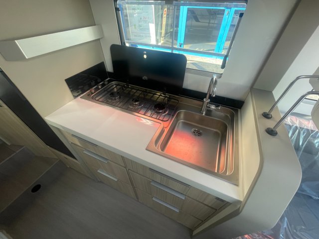 Adria Compact DL 60eme Anniversaire 60 Y - Photo 9