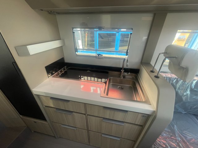 Adria Compact DL 60eme Anniversaire 60 Y - Photo 7