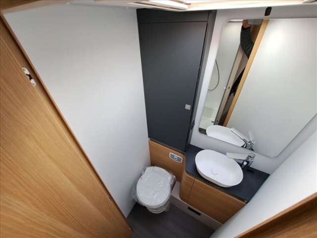 Adria Matrix Axess 650 DC - Photo 7