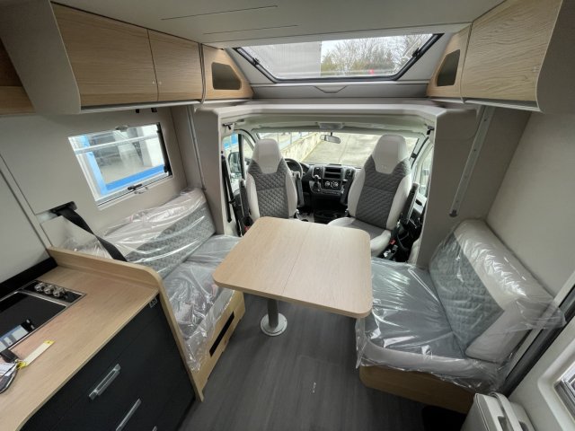 Adria Matrix Axess 650 DC 60 ANS - Photo 3