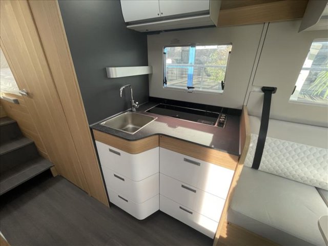 Adria Matrix Plus 670 DL - Photo 6