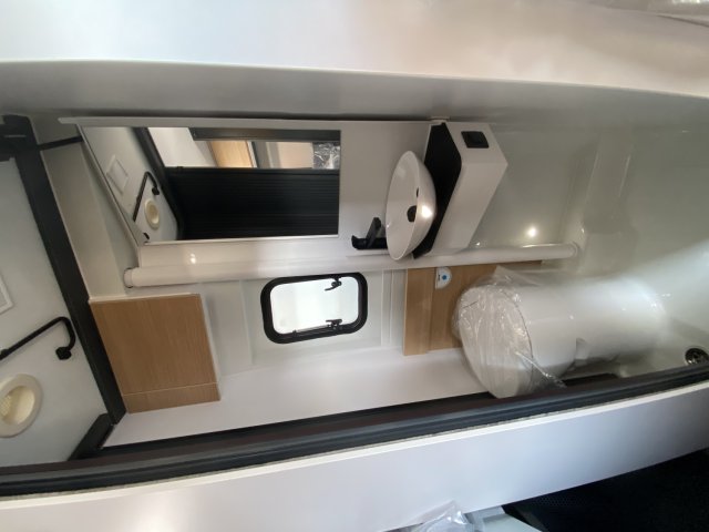 Adria Twin 640 SGX 60Y - Photo 5