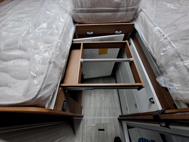 Benimar Mileo 268 - Photo 12