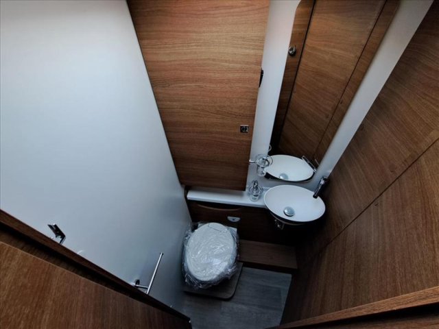 Benimar Mileo 297 - Photo 10