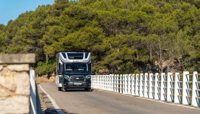 Benimar Tessoro 488 - Photo 2