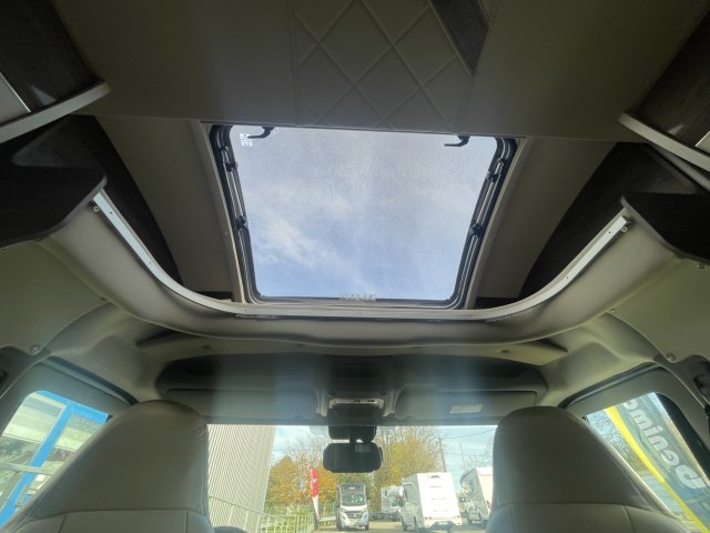 Mc Louis Yearling 89 - Photo 11