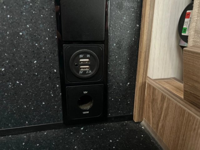 Bavaria Tren-D T746C Style - Photo 15