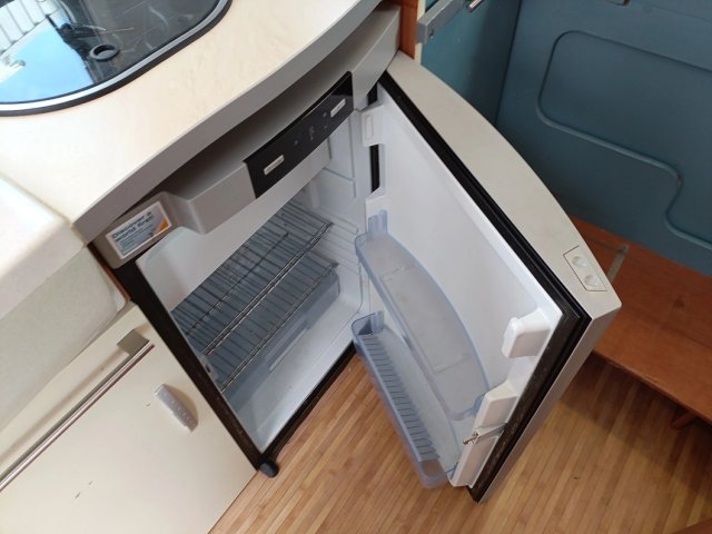 Benimar Tessoro 400 - Photo 12