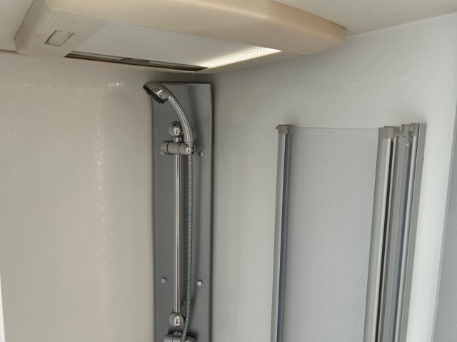 Pilote Explorateur G 741 150 CV - Photo 12