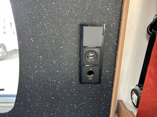 Pilote P 696 C Essentiel - Photo 7