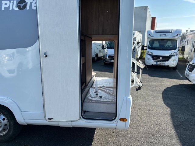 Pilote P 696 C Essentiel - Photo 12