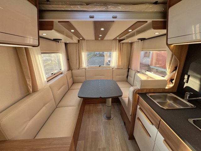 Pilote P 696 U Evidence - Photo 4