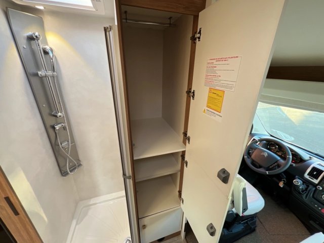 Pilote P 696 U Evidence - Photo 8