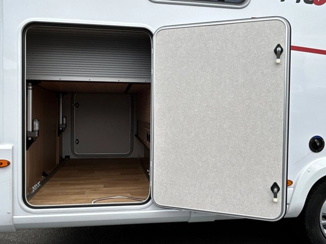 Pilote P 740 C Expression - Photo 11