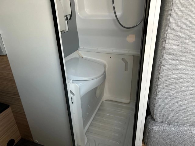 Pilote V 630 J - Photo 10