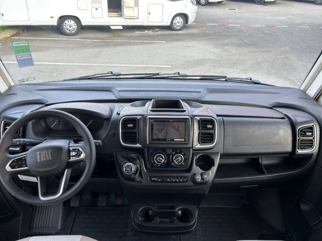 Rapido 850 F - Photo 3