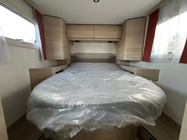 Rapido C86i 65 ANS  - Photo 4