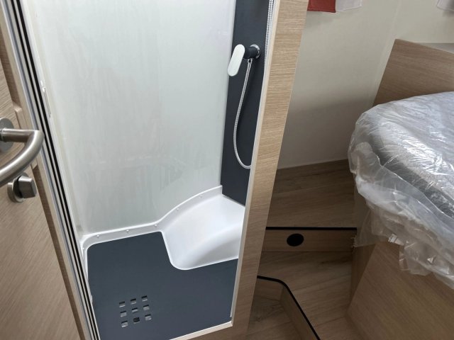 Rapido C86i 65 ANS  - Photo 10