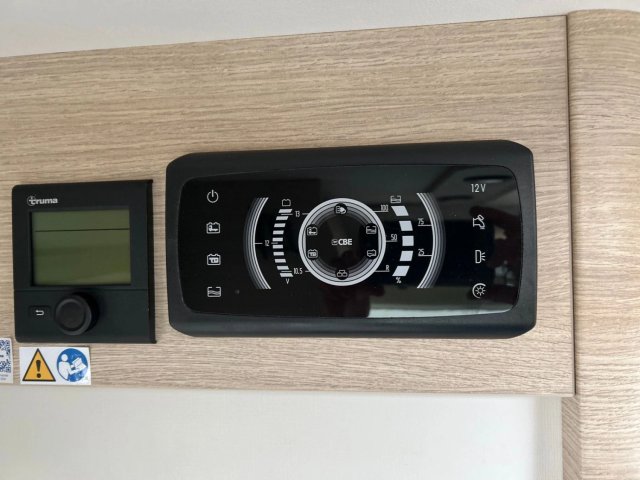 Rapido C86i 65 ANS  - Photo 12