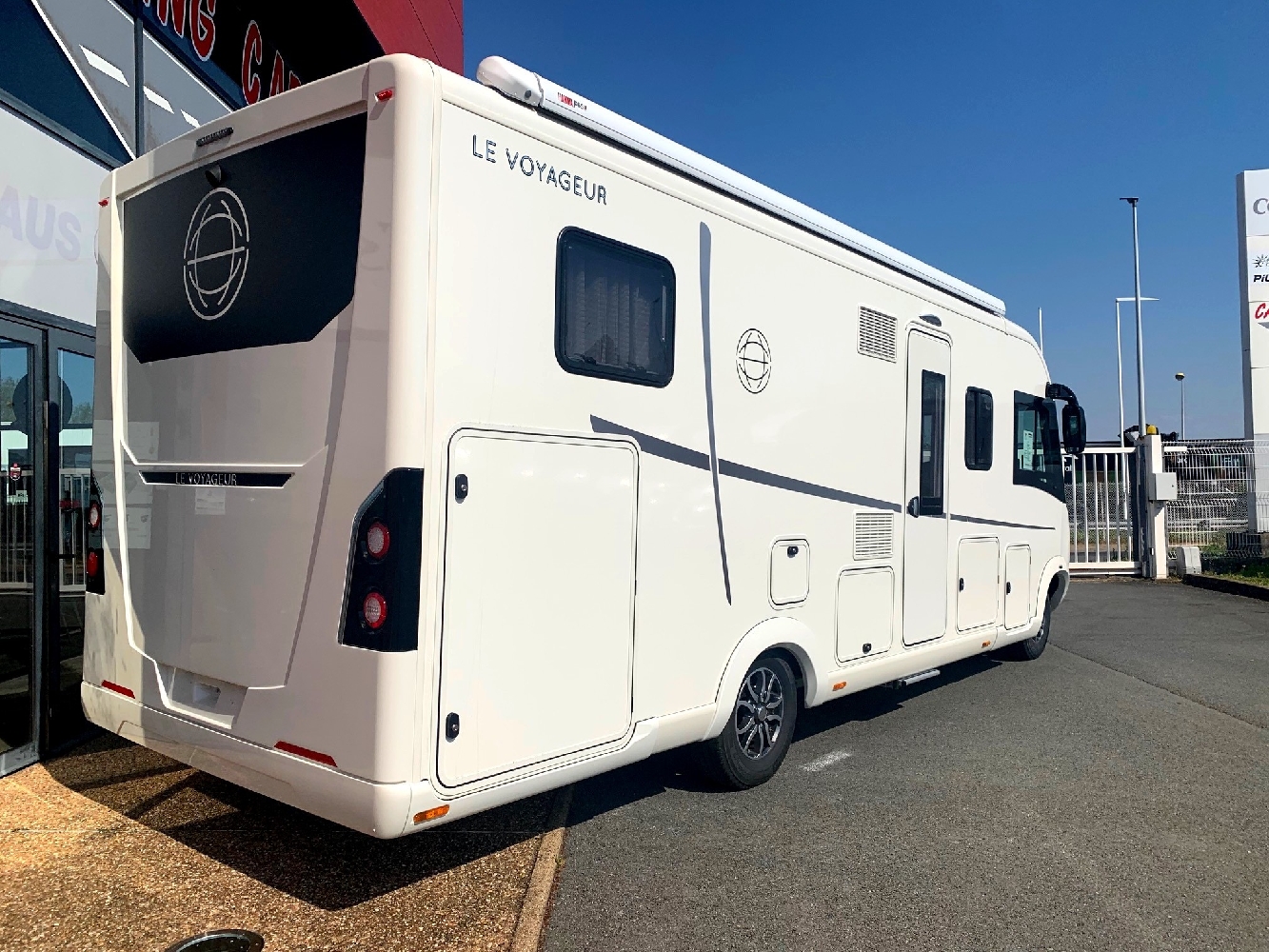 Le Voyageur 7.8 Gjf neuf de 2020 - Fiat - Camping car en ...